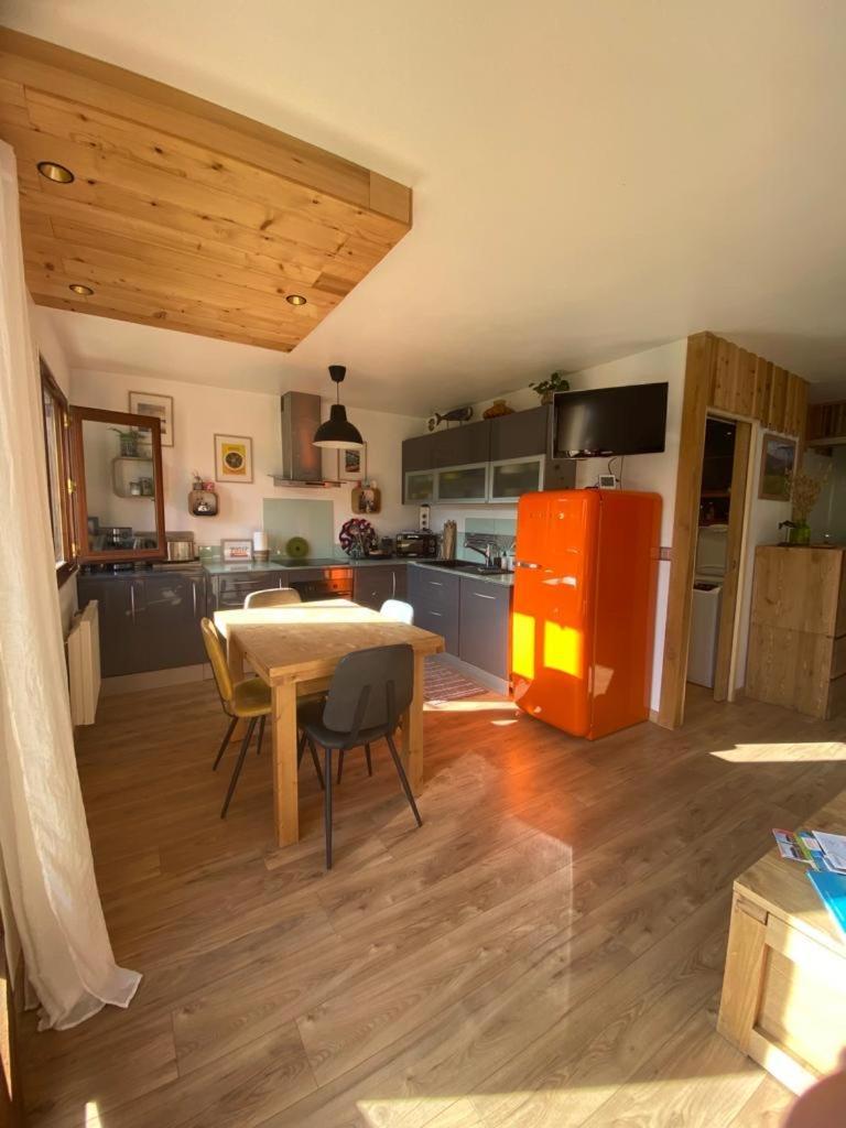 Appartement Au Calme Avec Vue Sur Les Montagnes. Sévrier エクステリア 写真